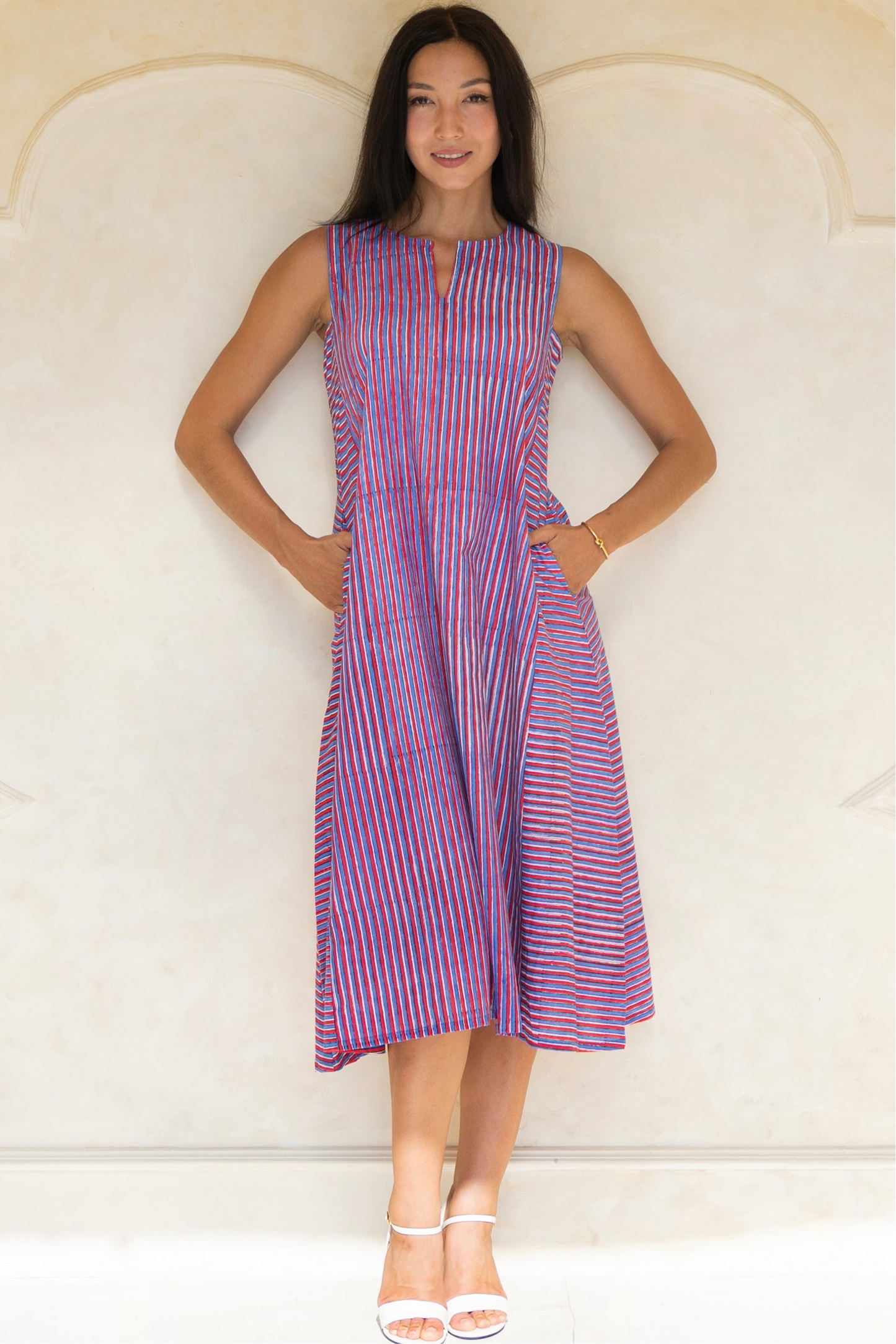 Violet dress in stripes