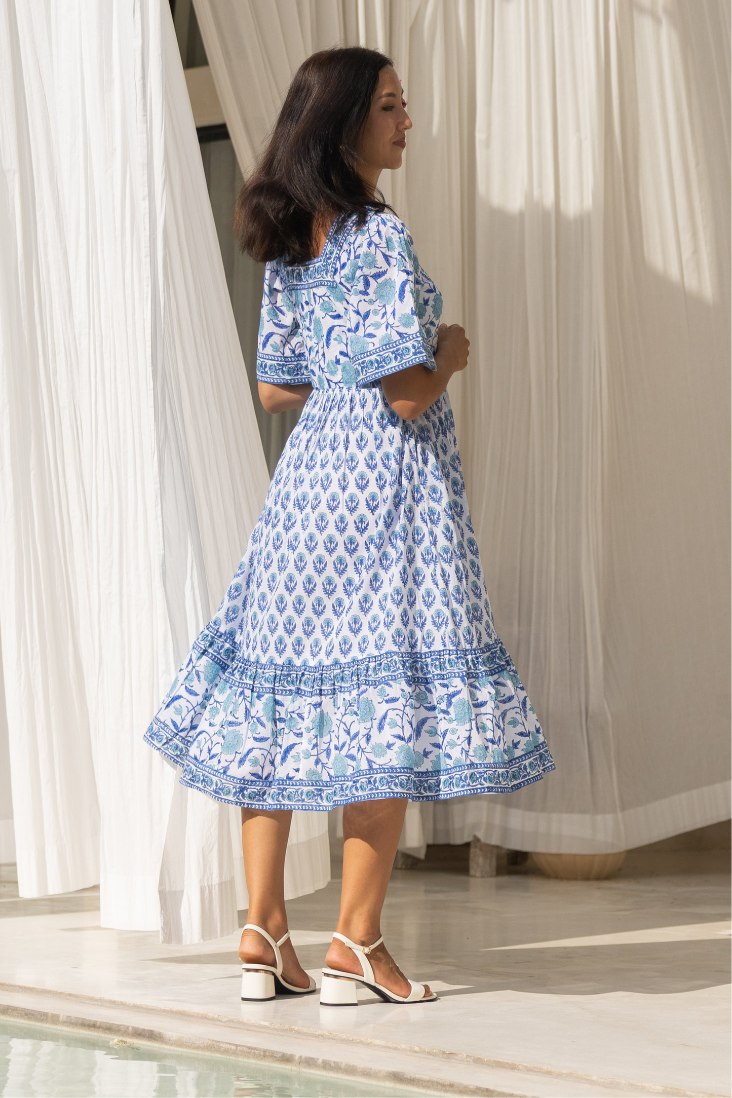 Oleana Dress in Ocean blue