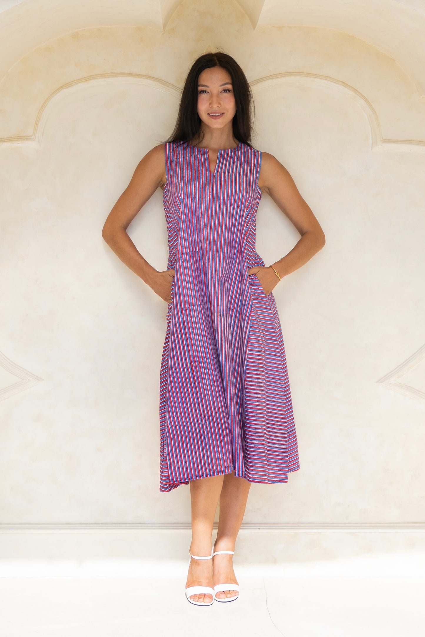 Violet dress in stripes